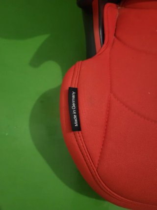Silla coche Britax Römer roja