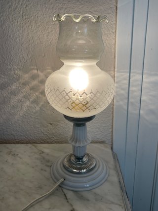 Lampada da tavolo vintage in vetro ondulato