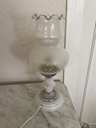 Lampada da tavolo vintage in vetro ondulato