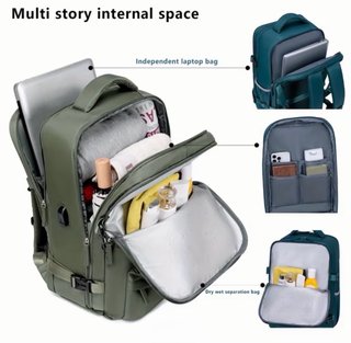 Mochila de viaje verde con compartimentos.