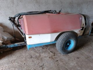 Tractor y atomizador
