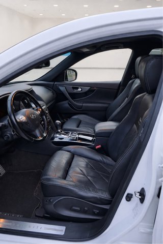 Infiniti FX30 2013