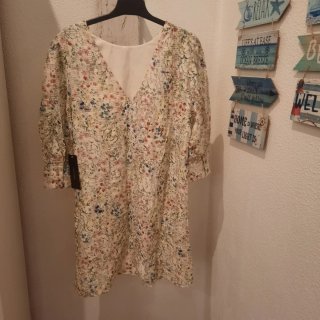 Vestido Zara Basi estampado manga media