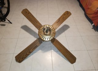 Ventilador de techo madera y dorado