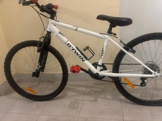 Bicicleta de montaña B'TWIN