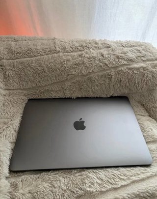 MacBook Air Retina 13” 2018 Gris Espacial