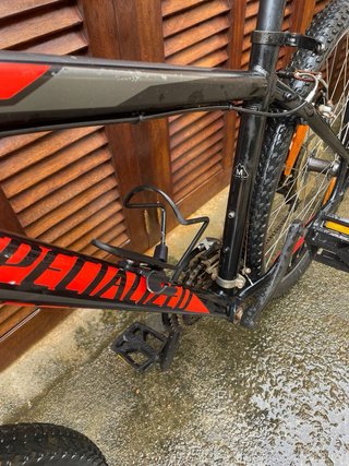 Bicicleta Specialized Negra/Roja
