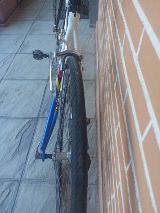 Bicicleta Carretera BH 551.