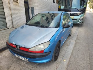 Peugeot 206 1999