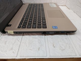 Portatil ASUS X540L (1831)