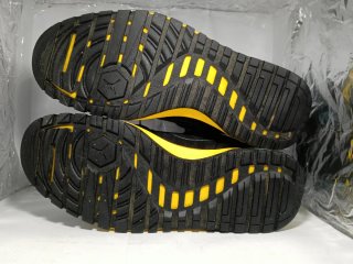 Nike Jordan 1 Botas Negras y Amarillas