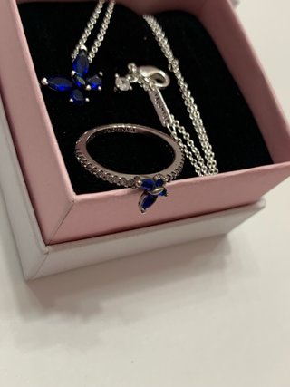 Conjunto Pandora Mariposa Azul Collar y Anillo
