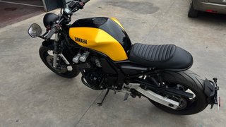 Yamaha FZS 600 Cafe Racer