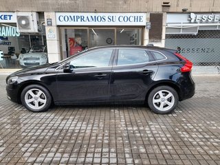 Volvo V40 VOLVO V40 1.6 D2 Kinetic