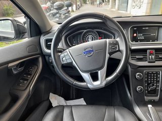 Volvo V40 VOLVO V40 1.6 D2 Kinetic