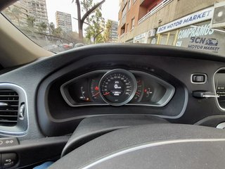 Volvo V40 VOLVO V40 1.6 D2 Kinetic