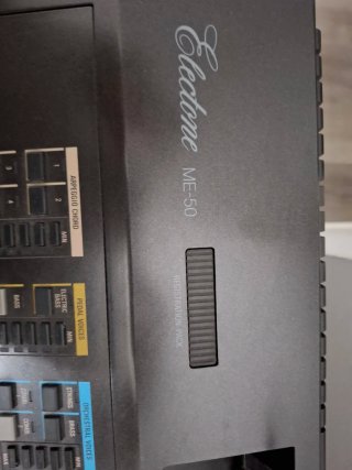 PIANO YAMAHA Doble Teclado con Pedales