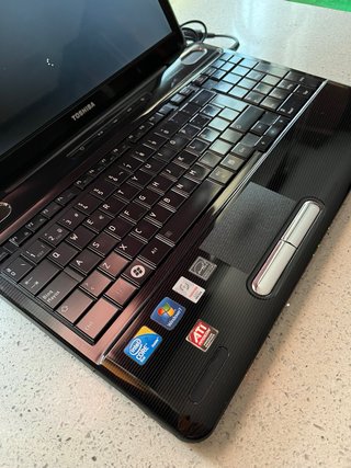 Portatile Toshiba Satellite L505-10K
