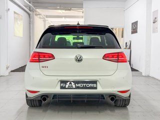 VOLKSWAGEN Golf 2.0 TSI DSG GTI Performance 230