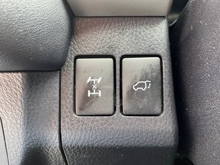 BIEN CUIDADO!!!! TOYOTA RAV4 120D 4X4 DIESEL