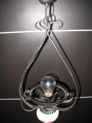 Suspensão rústica com lâmpada