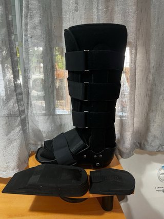 Bota Walker Talla M + Cuñas