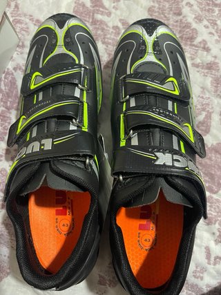 Botas Ciclismo Luck Negras y Flúor