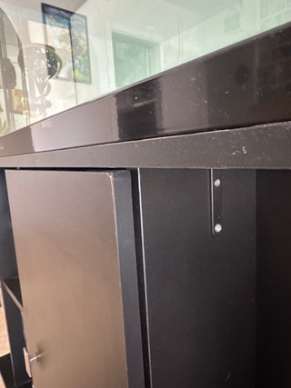 Acuario 200L con mueble negro y accesorios