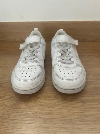 Zapatillas Nike blancas talle Eur 31