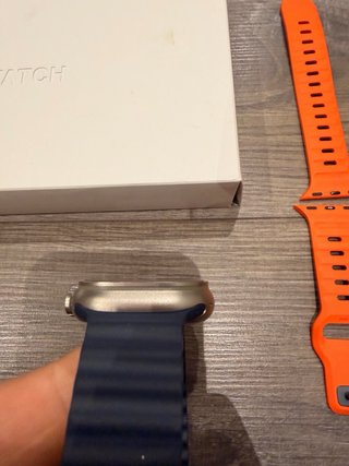 Apple Watch Ultra 2 con correas