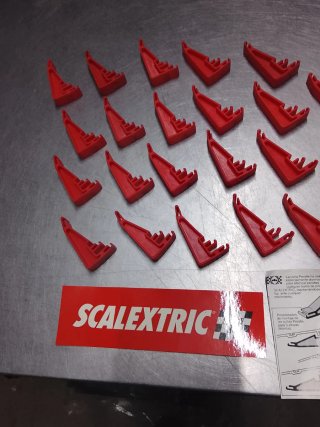 23 Cuñas Peralte Scalextric Pista Negra