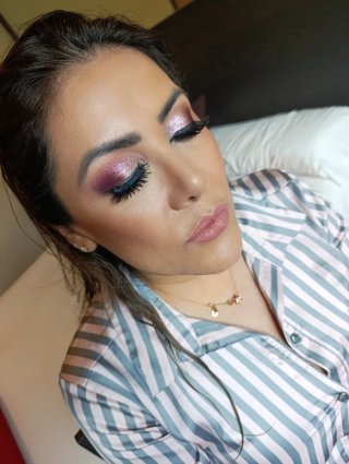 Maquillaje y peinado para eventos