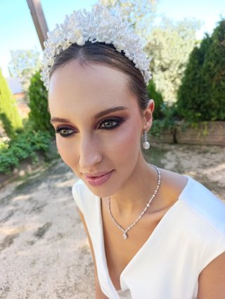 Maquillaje y peinado para eventos
