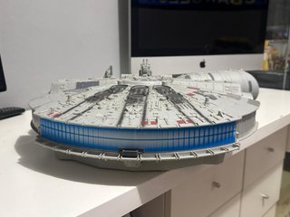 Star Wars Millennium Falcon