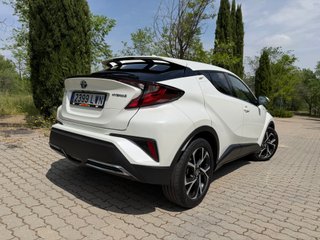 Toyota C-HR 2.0 180H Advance