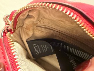 Bolso Guess Rojo Acolchado Cadena