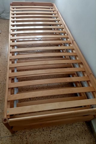 Cama IKEA UTÅKER apilable 2 camas + colchón