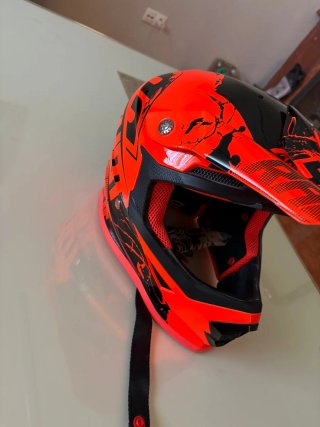 Casco de Cross Naranja y Negro