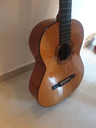 Guitarra Española Clásica Con Funda