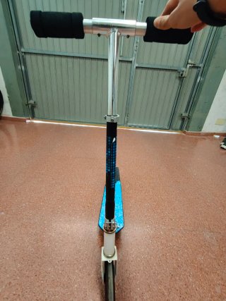 Patinete infantil azul SPORTS