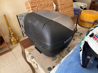 Baúl Shad para moto