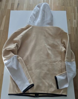 Sudadera Nike Tech Beige y Blanca