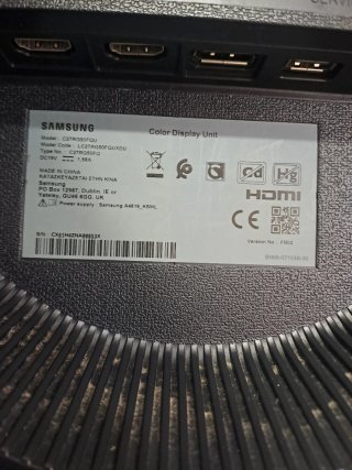 Monitor Samsung 27 Curvo 240Hz
