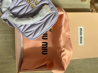 Bolso Miu Miu Lila