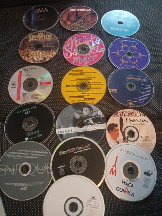 16 cds variados