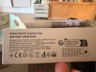 Xiaomi Redmi Pad SE. Funda y teclado incluido.