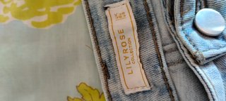 Pantalones vaqueros anchos