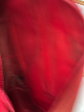 Bolso rojo y camel