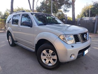 Nissan Pathfinder 2.5 dCi