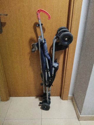 Carrito plegable rayas azules y blancas